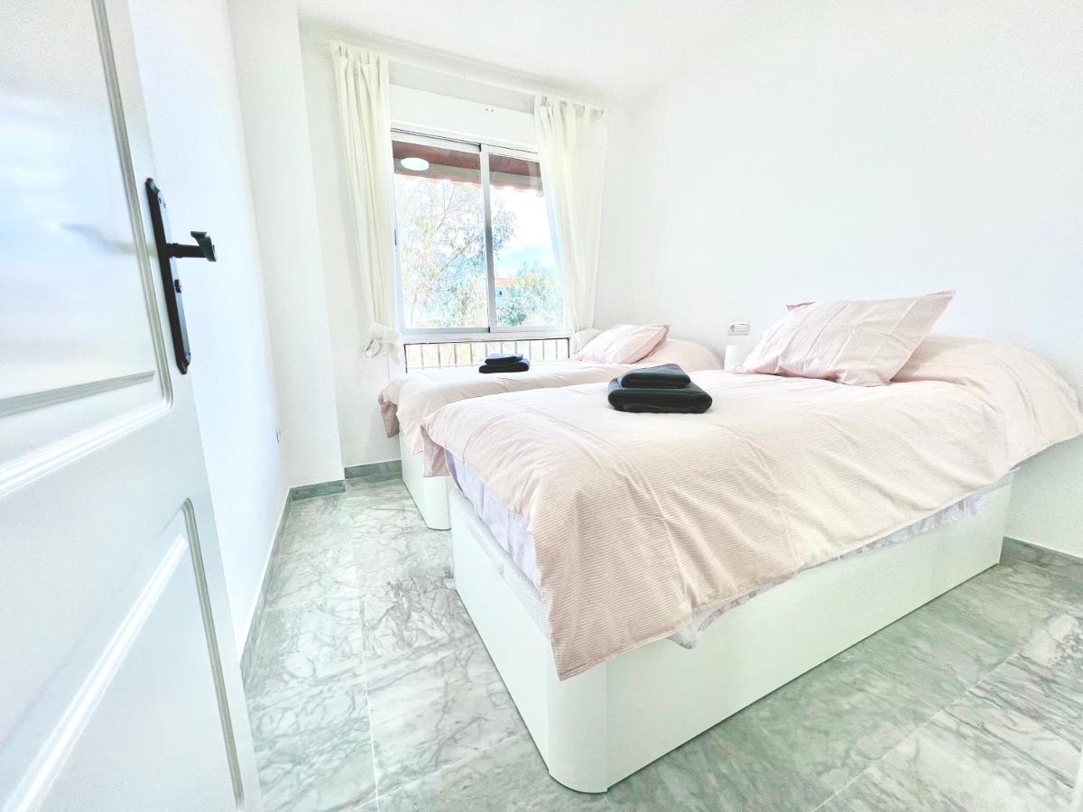 Apartment Albatros In Puerto Banus 150 Meters From The Beach Marbella Eksteriør billede
